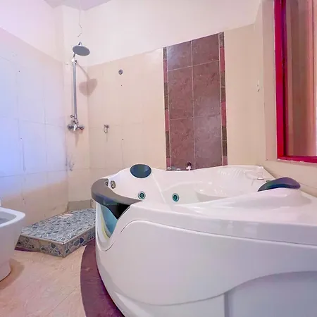 Shanzu Reef Beachfront Apartments Mombasa Zewnętrze zdjęcie