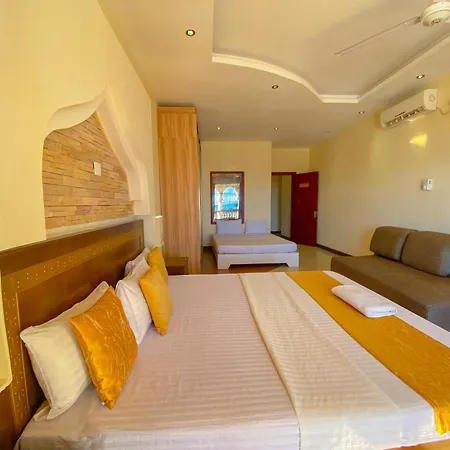 Shanzu Reef Beachfront Apartments Mombasa Zewnętrze zdjęcie
