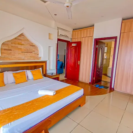 Shanzu Reef Beachfront Apartments Mombasa Zewnętrze zdjęcie