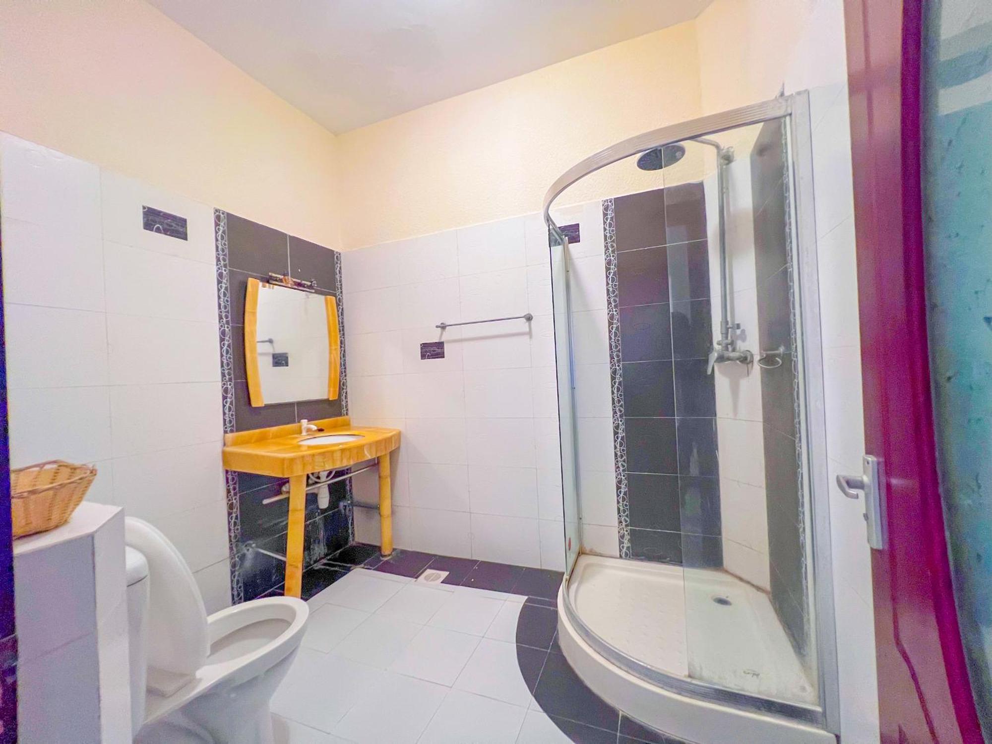 Shanzu Reef Beachfront Apartament *